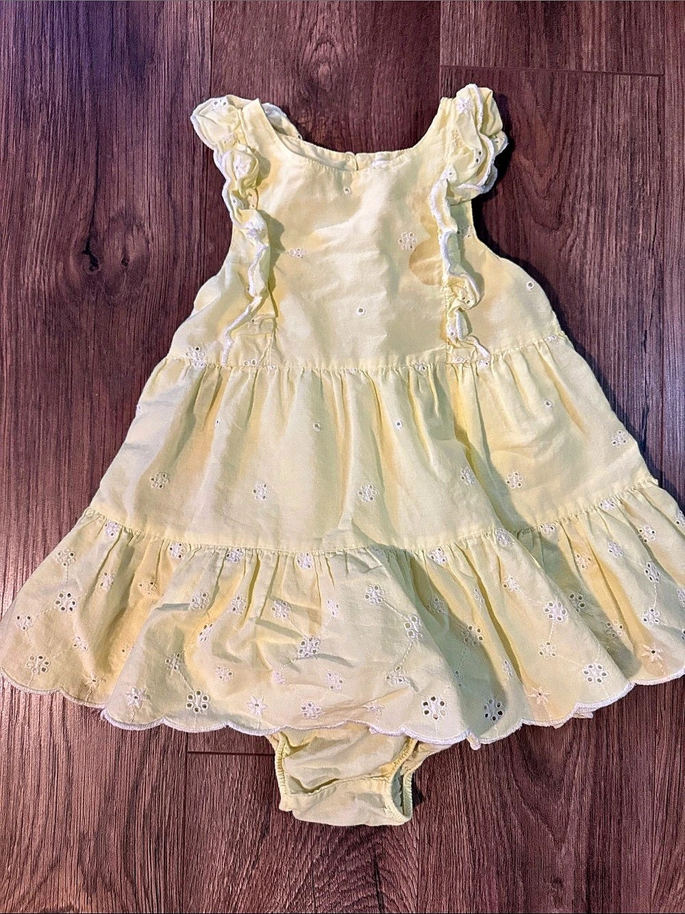 Cat & Jack Toddler Girls Eyelet Ruffle Dress with Bloomers Yellow 18M